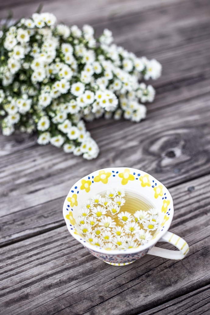 chamomile-tea-cravings-feature