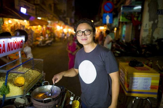 02 Saigon - Close Up Luke Nguyen in Chinatown