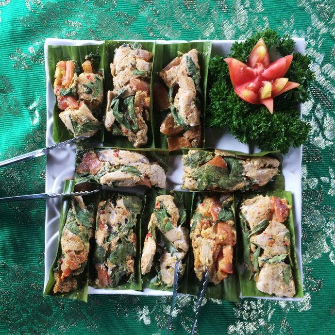 Tuna Chunks marinated with Bumbu Bali and Steamed in banana leave packages