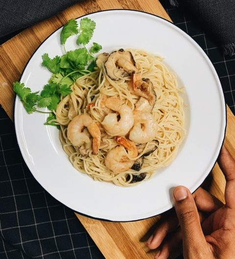 Green Curry Pasta with Prawns