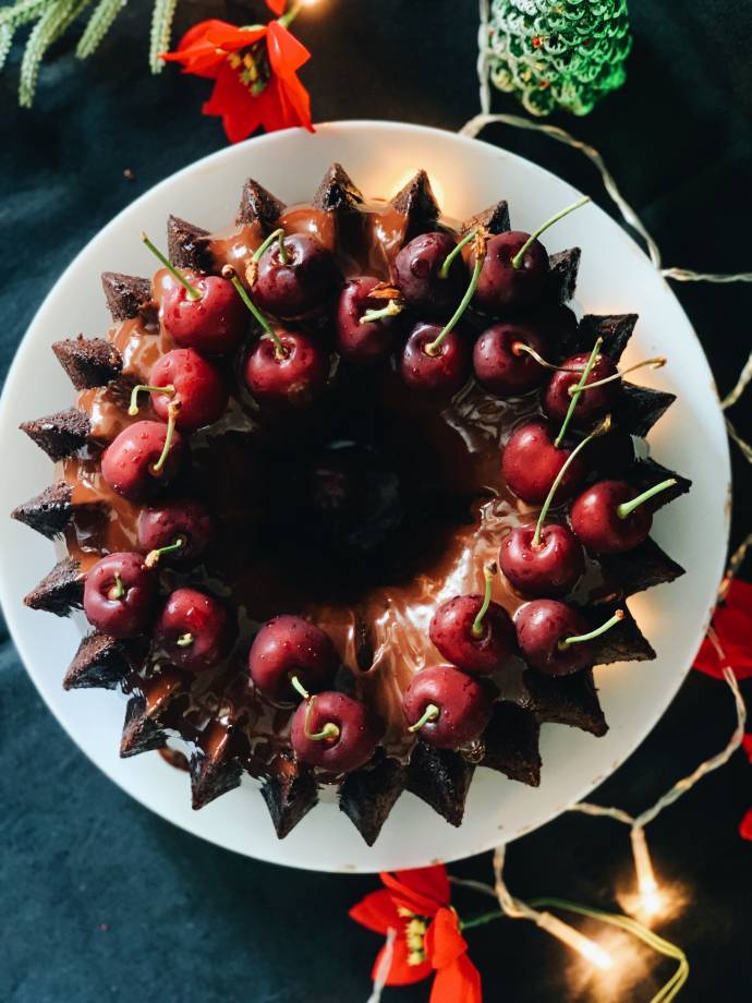 Mulled Wine Chocolate Cake this Christmas – the craver's guide