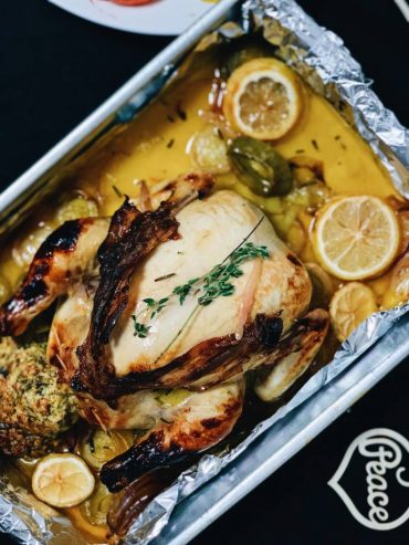 Christmas Roasted Chicken with Bacon