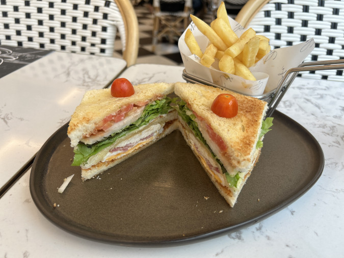 Jolie Cafe Bangkok Club sandwich Bangkok Cafes on the cravers guide