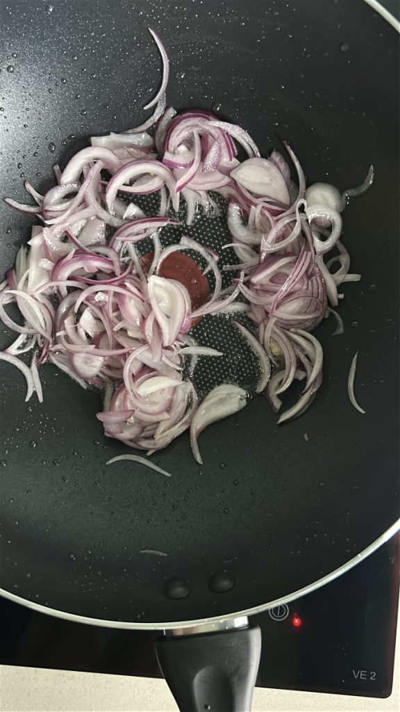Easy laab recipe frying onions