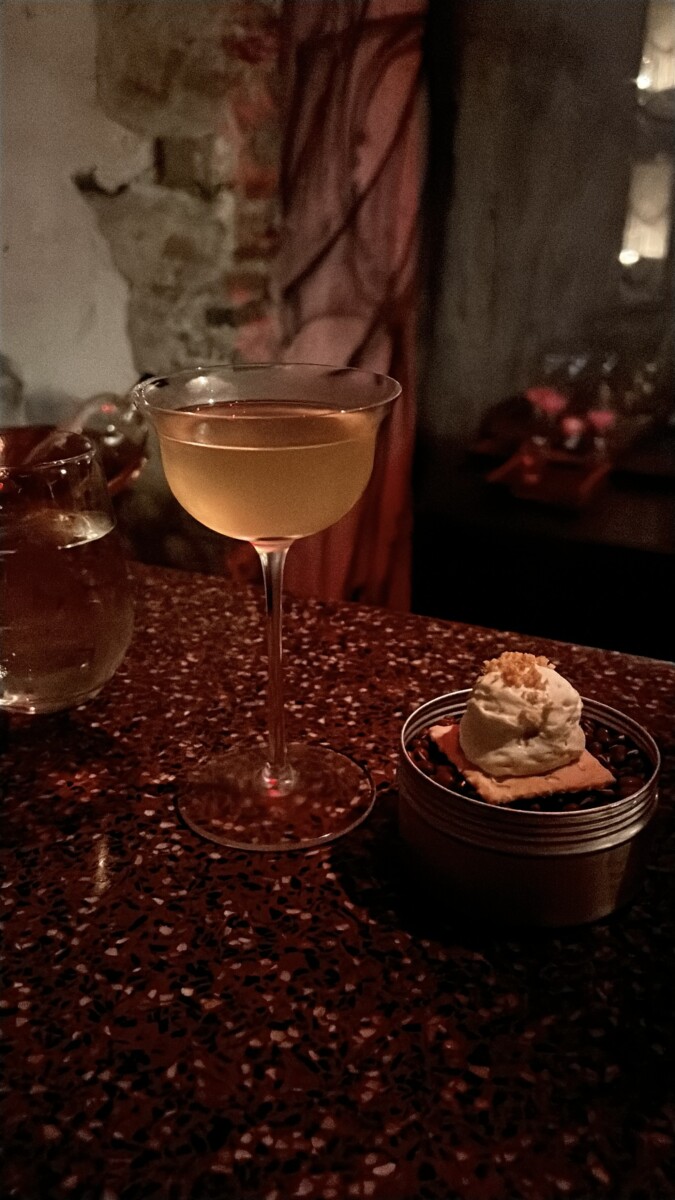 G.O.D-Bangkok-bar-Cocktail-review