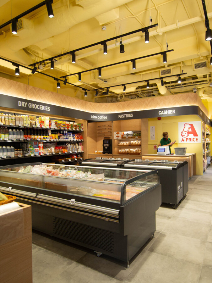 A-PRICE Singapore by TOHO in Japan
