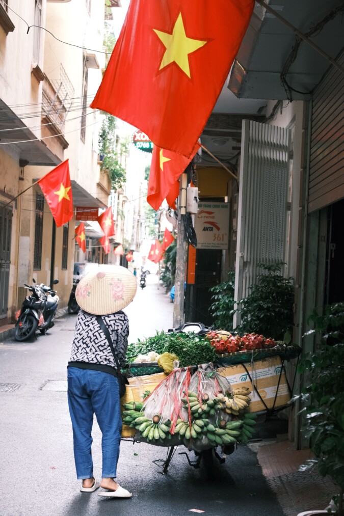 vietnam-street-vendor